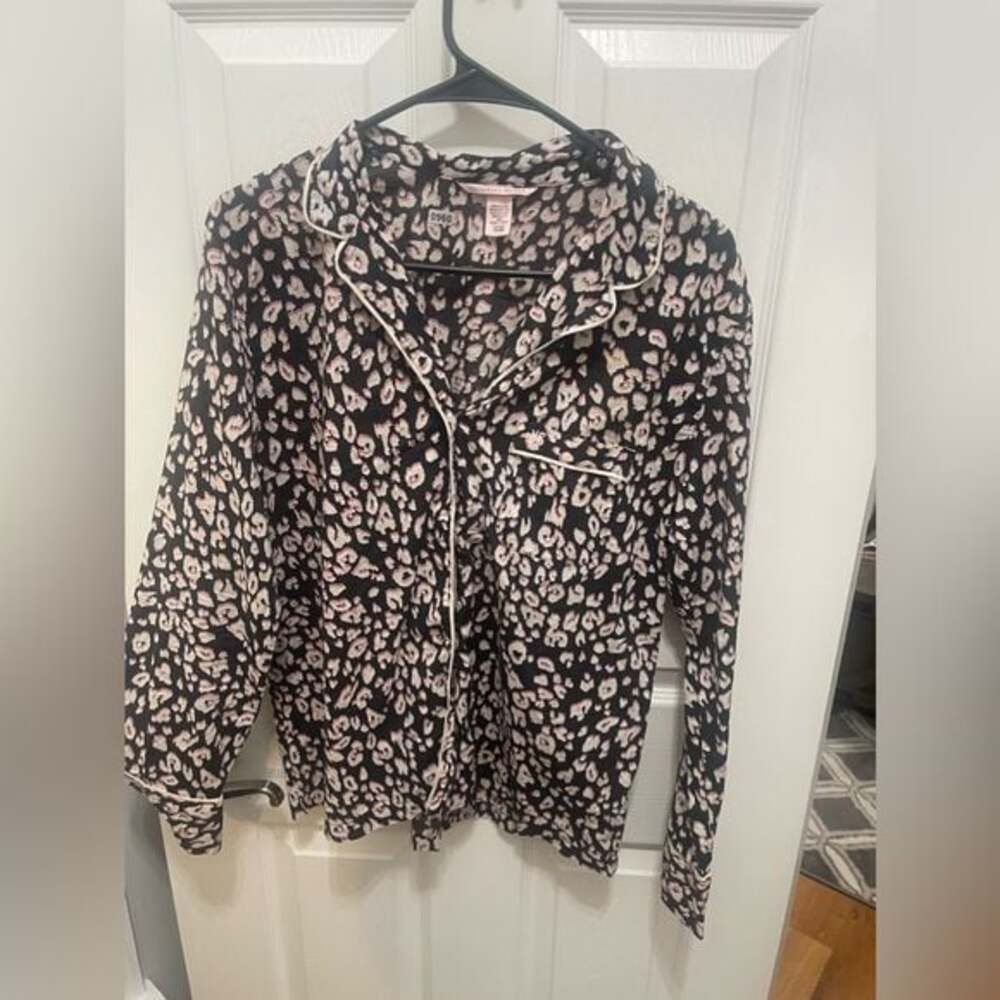Victoria’s Secret top small